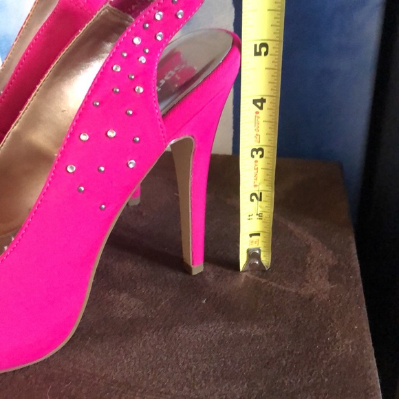 Pink stiletto peep toe shoe - Picture 4 of 4